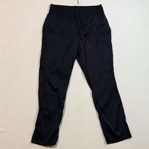 The North Face Women's Black Straight Leg Pants